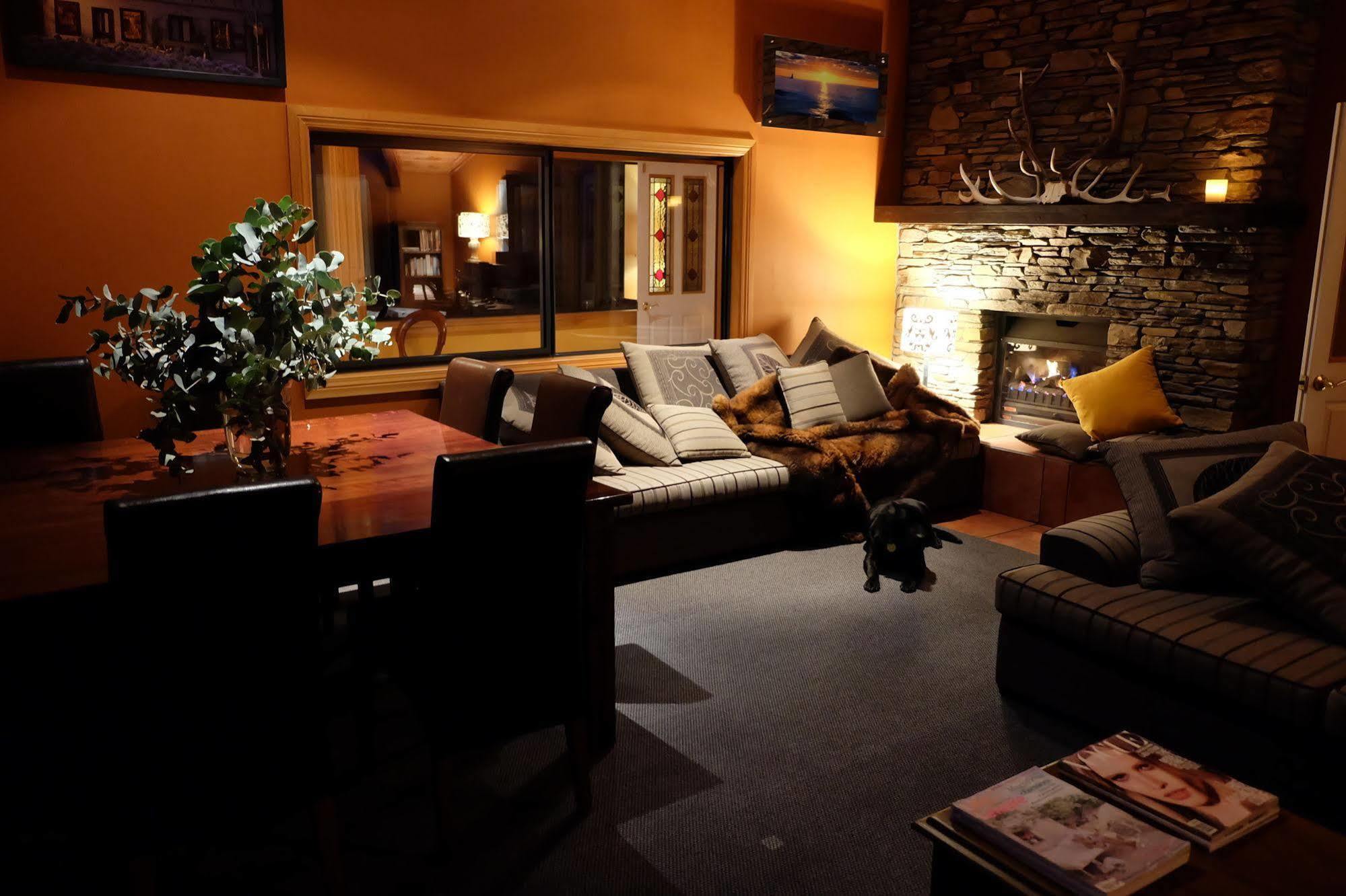 Mount Maude Country Lodge Wanaka Bagian luar foto